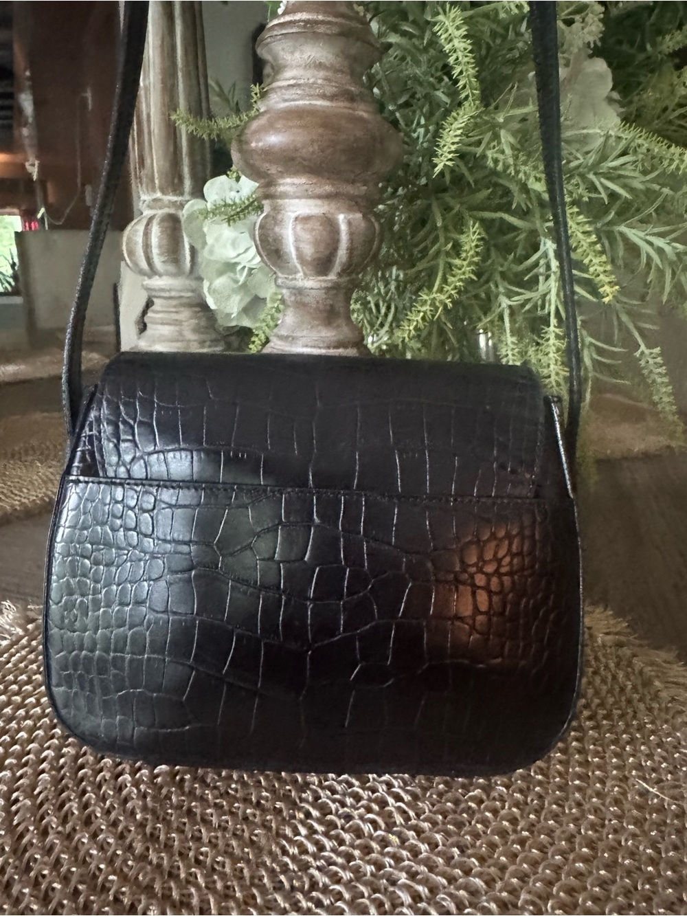 Ralph Lauren NWOT Black Croc-Embossed Leather Crossbody - Picture 2 of 8